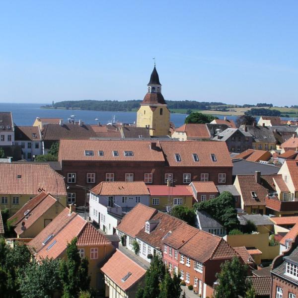 Udsigtsfoto til Faaborg Klokketårn og øhavet