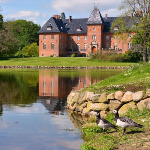 Holstenshuus Herregård | Sydfyn | VisitFaaborg