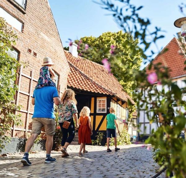 Bestil din egn byvandring med en lokal ildsjæl